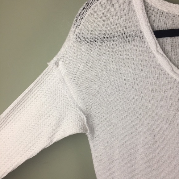 T Party Raw Trim Ruffle Waffle Knit Thermal Dropped Shoulder White Top Sz Small - Picture 5 of 8